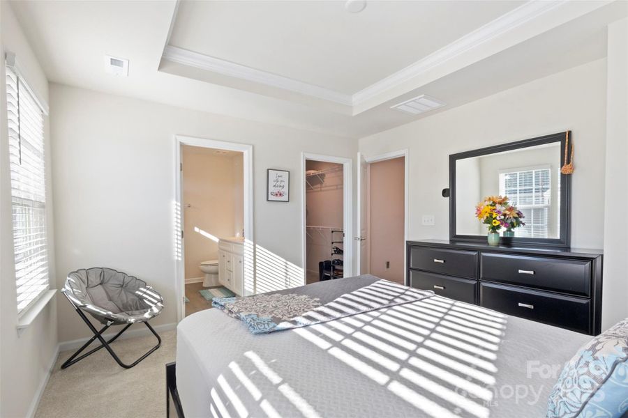 Furnished interior view inside a new home in , Gastonia (Image 34).