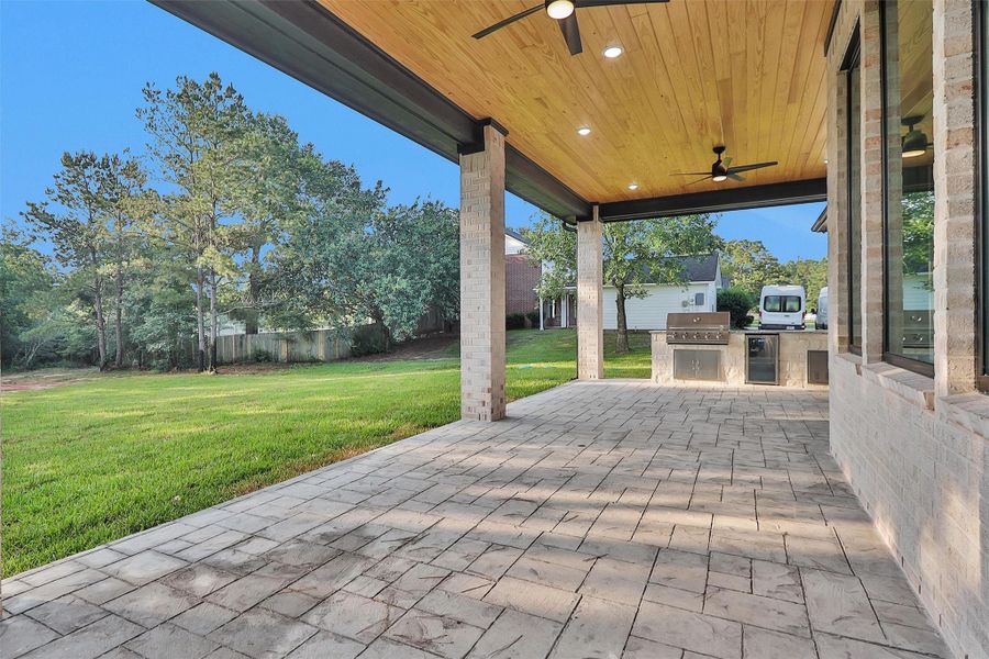 Outdoor kitchen. Outdoor kitchen.