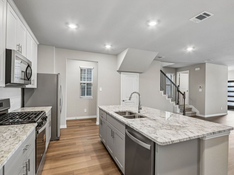 Furnished interior view inside a new home in Oak Ridge Park, Corinth (Image 8).