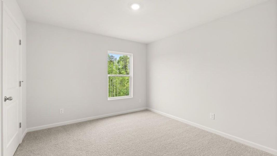 Spacious, unfurnished interior of a new home in Sheffield Highlands, Dallas (Image 20).