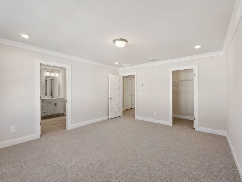 Spacious, unfurnished interior of a new home in Hemingway - Highland Series, Cumming (Image 16). Spacious, unfurnished interior of a new home in Hemingway - Highland Series, Cumming (Image 16).