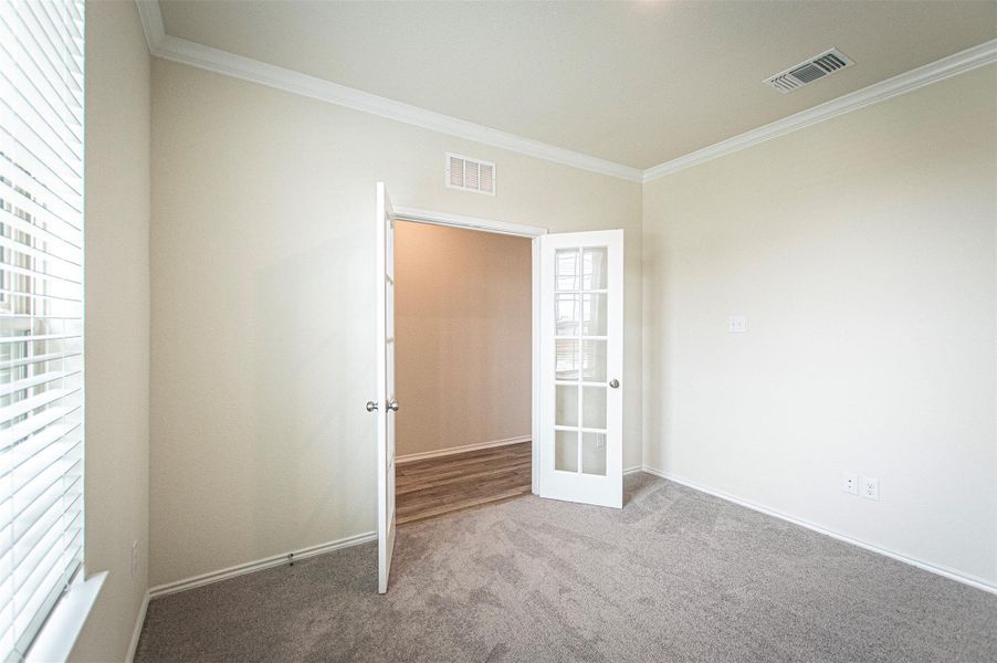 Image 11 of a home in Sonterra. Image 11 of a home in Sonterra.