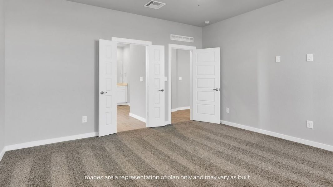 Representative unfurnished interior of a home built from the Lakemont by D.R. Horton in Homestead at Parks Bell Ranch, Odessa (Image 21).