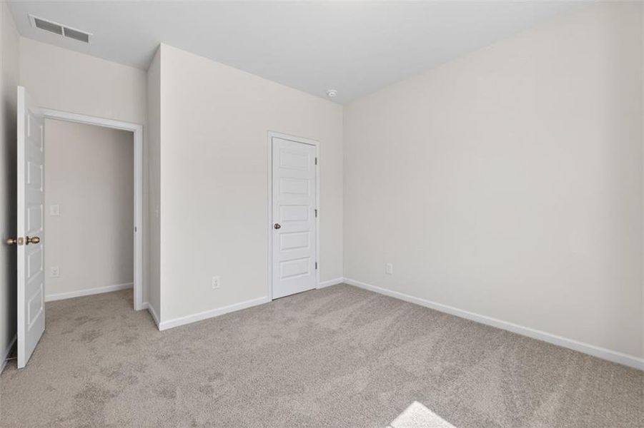 Spacious, unfurnished interior of a new home in Jameson Towns, Villa Rica (Image 14). Spacious, unfurnished interior of a new home in Jameson Towns, Villa Rica (Image 14).