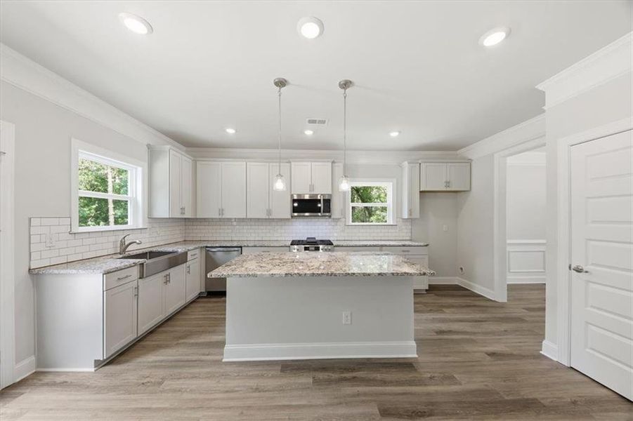 Furnished interior view inside a new home in Tuscany Hills, Douglasville (Image 9).