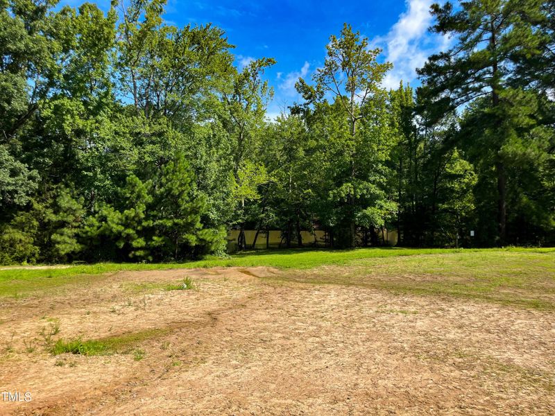 C5FFF59C-F397-4394-A2E2-CB4F30A043F7