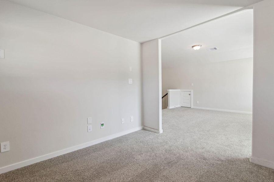 Spacious, unfurnished interior of a new home in Landing Meadows - Premier Series, New Caney (Image 26).