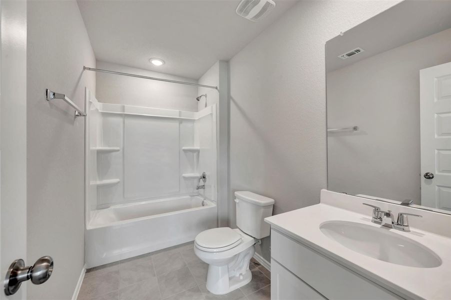 Furnished interior view inside a new home in Carillon, Manor (Image 13).