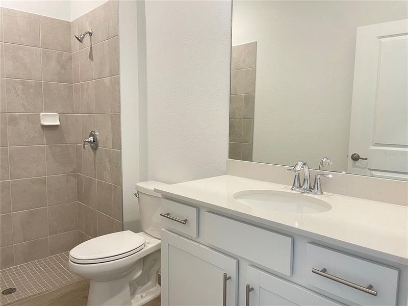 Furnished interior view inside a new home in Tuckers Cove, Punta Gorda (Image 38).