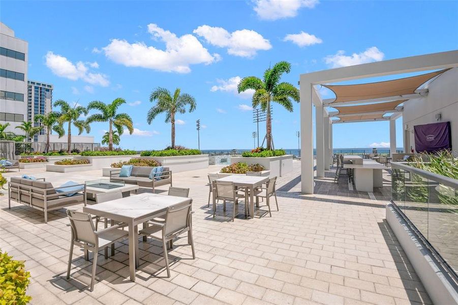 Community amenities in , St. Petersburg (Image 27).