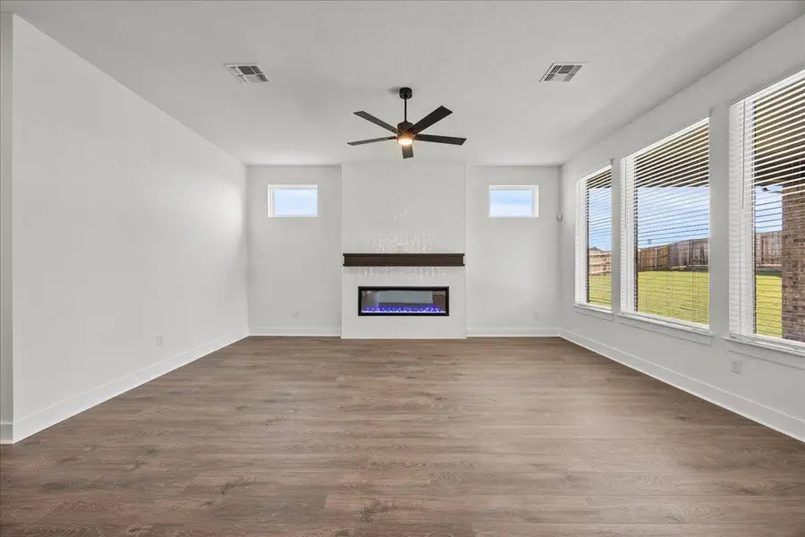 REPRESENTATIVE PHOTO REPRESENTATIVE PHOTO