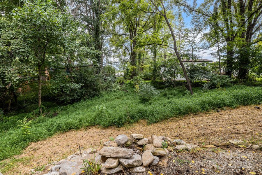 Image 43 of a home in .