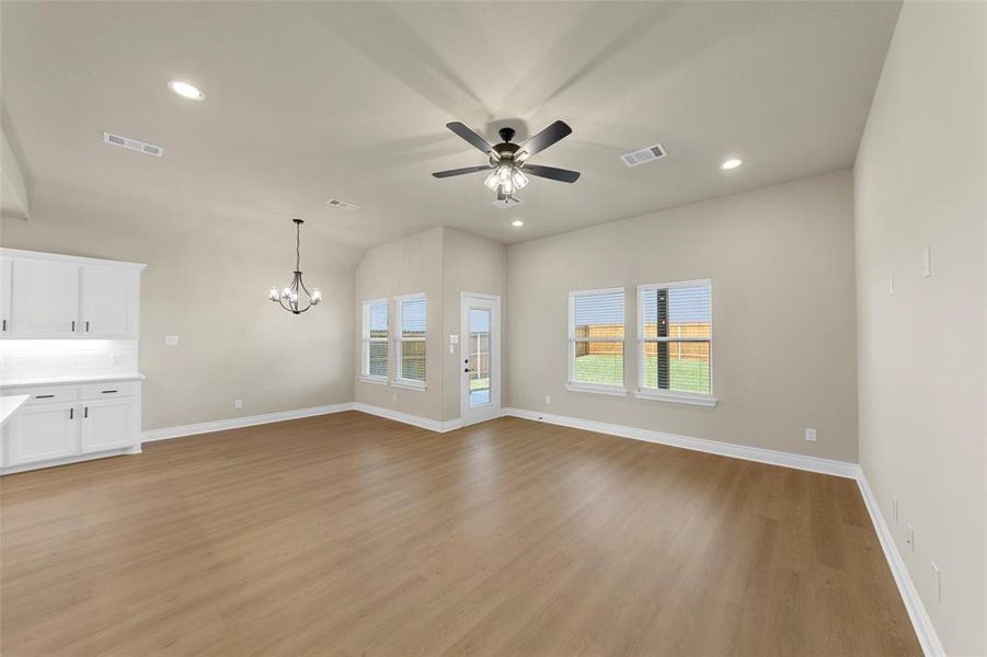 Spacious, unfurnished interior of a new home in , Greenville (Image 16).