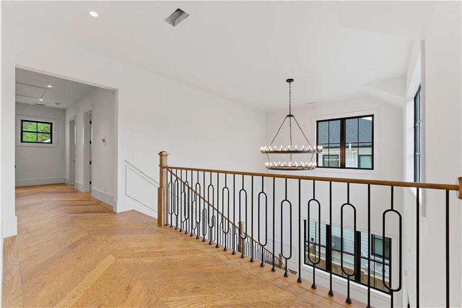 Spacious, unfurnished interior of a new home in , Atlanta (Image 40).