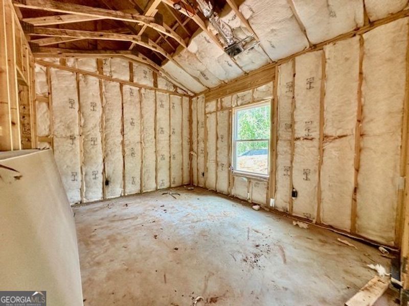 Spacious, unfurnished interior of a new home in Rocky Mount, Greenville (Image 4).