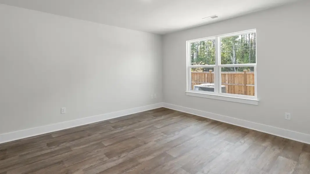 Spacious, unfurnished interior of a new home in Cedar Hill Landing, Navassa (Image 20).