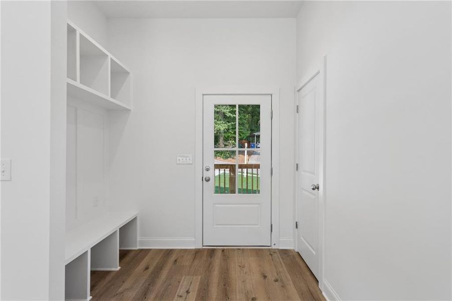 Spacious, unfurnished interior of a new home in , Atlanta (Image 23).