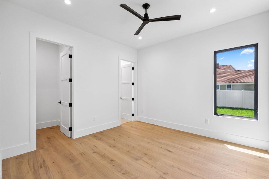 Spacious, unfurnished interior of a new home in , Boca Raton (Image 22). Spacious, unfurnished interior of a new home in , Boca Raton (Image 22).