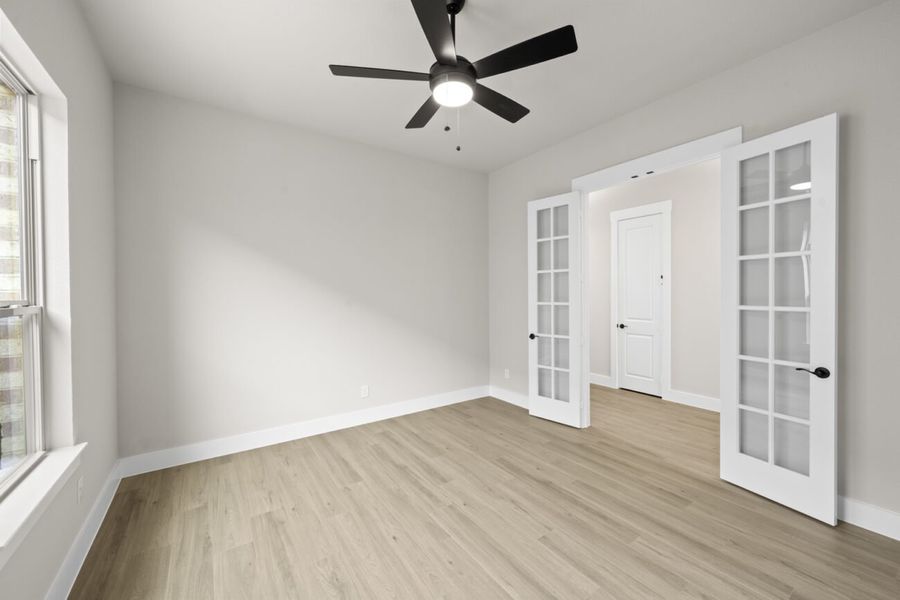 Spacious, unfurnished interior of a new home in Ladera at Timberbrook, Justin (Image 27). Spacious, unfurnished interior of a new home in Ladera at Timberbrook, Justin (Image 27).