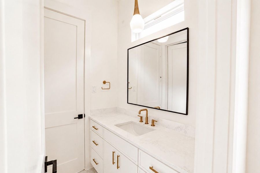 Secondary bathroom vanity Secondary bathroom vanity