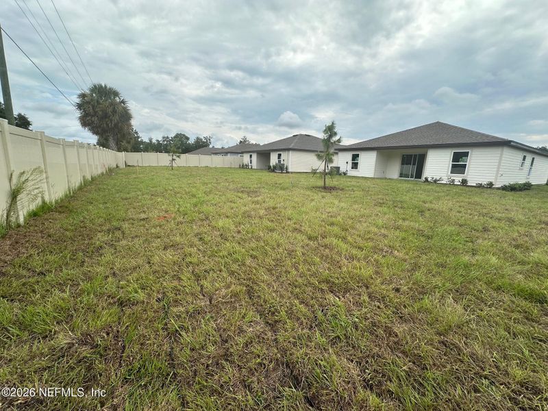 Exterior details and patio area of a home in Whisper Ridge, Hilliard (Image 3).