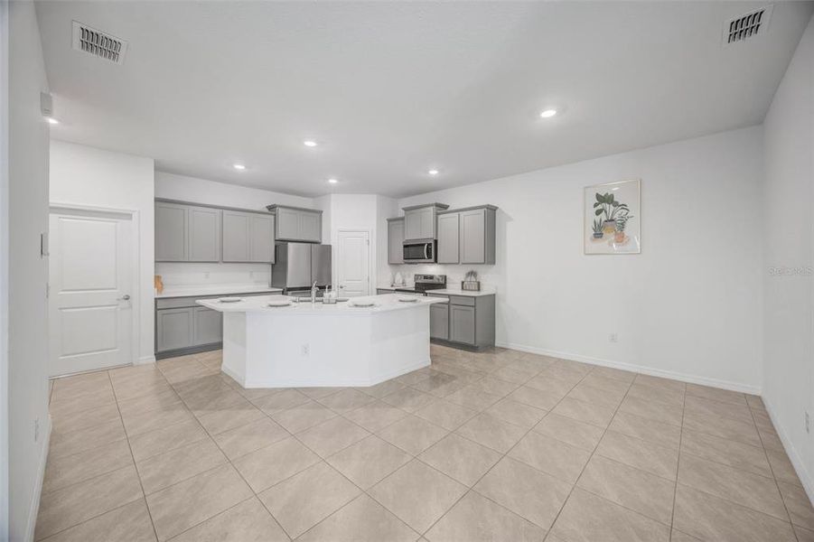 Furnished interior view inside a new home in Woodcreek, Wesley Chapel (Image 7).