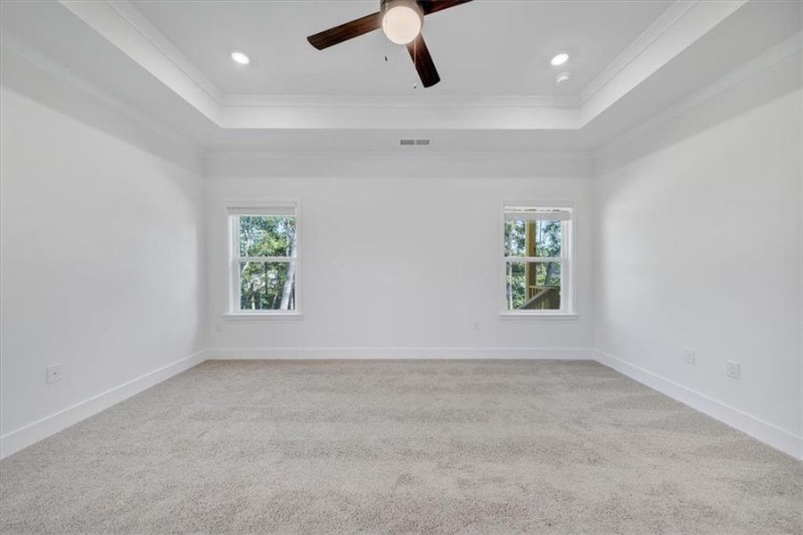 Spacious, unfurnished interior of a new home in Tuscany Hills, Douglasville (Image 35).