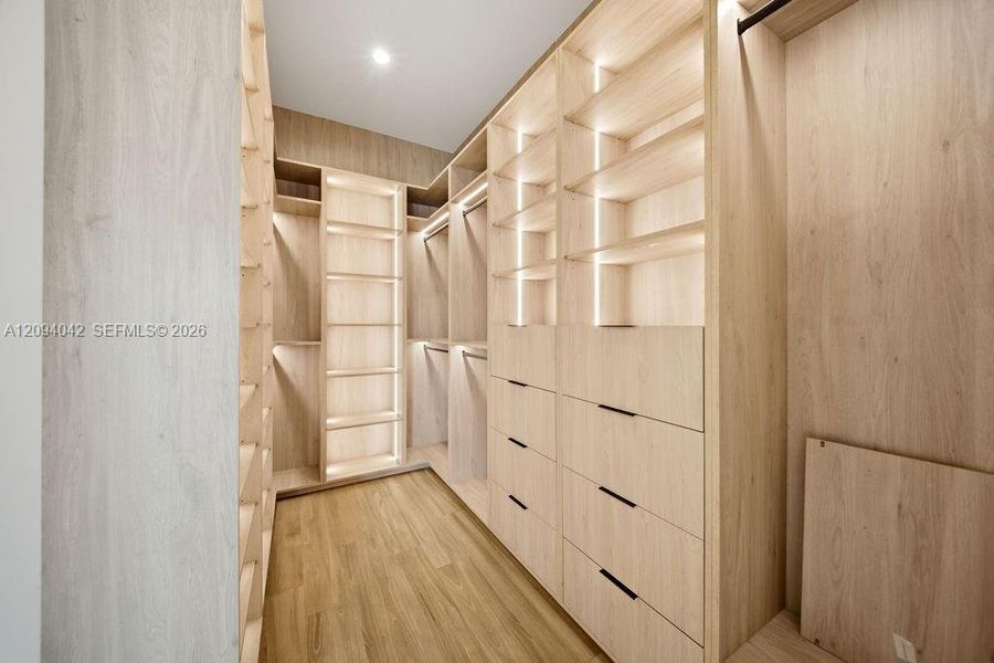 Furnished interior view inside a new home in , Fort Lauderdale (Image 10).
