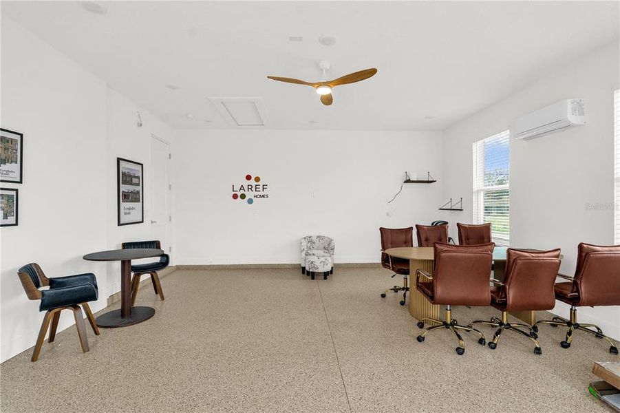 Furnished interior view inside a new home in , Winter Haven (Image 16).