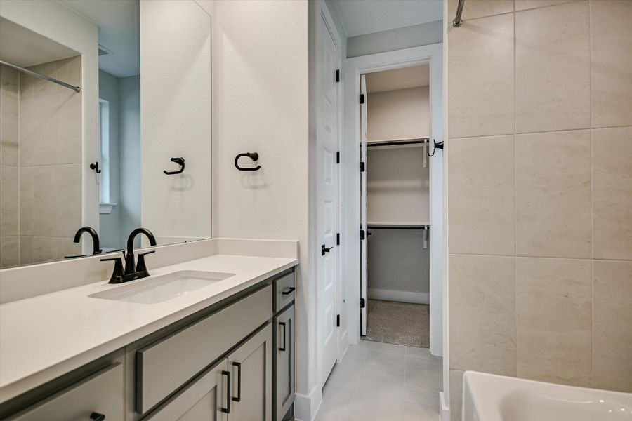 Furnished interior view inside a new home in Riverstone, Georgetown (Image 11).