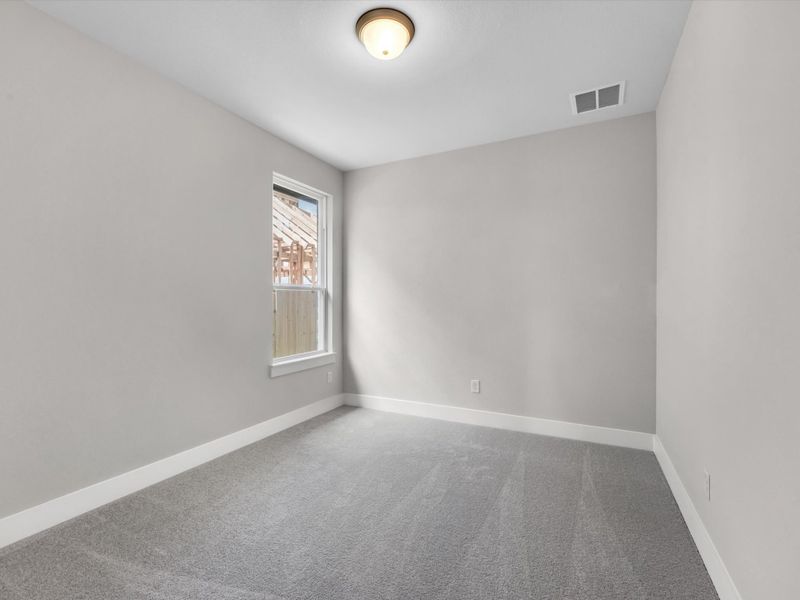 Spacious, unfurnished interior of a new home in Jubilee 50′, Hockley (Image 19).
