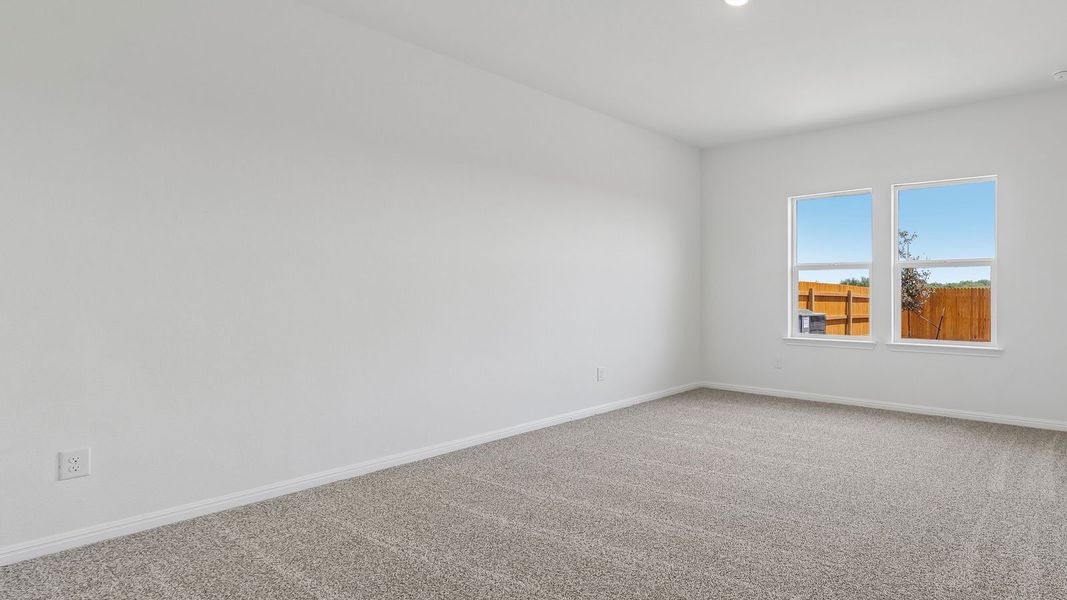 Spacious, unfurnished interior of a new home in Southgrove, Kyle (Image 22).