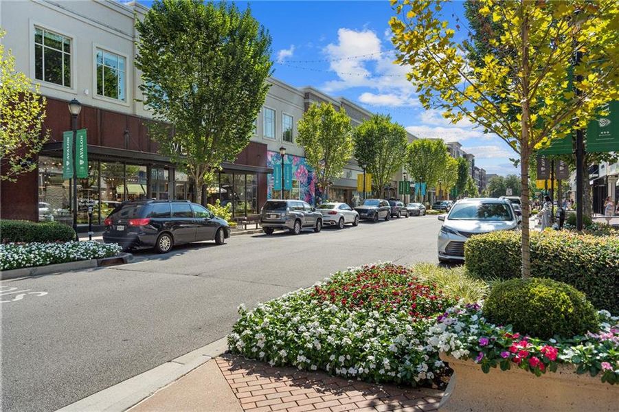Image 52 of a home in The Gathering – Alpharetta.