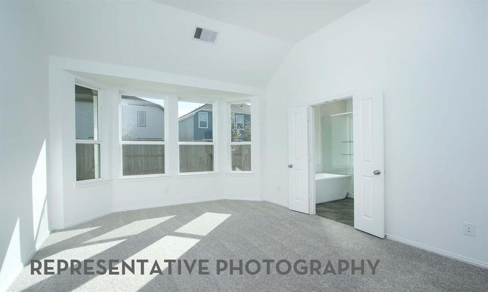 Spacious, unfurnished interior of a new home in Creekshaw, Royse City (Image 19). Spacious, unfurnished interior of a new home in Creekshaw, Royse City (Image 19).