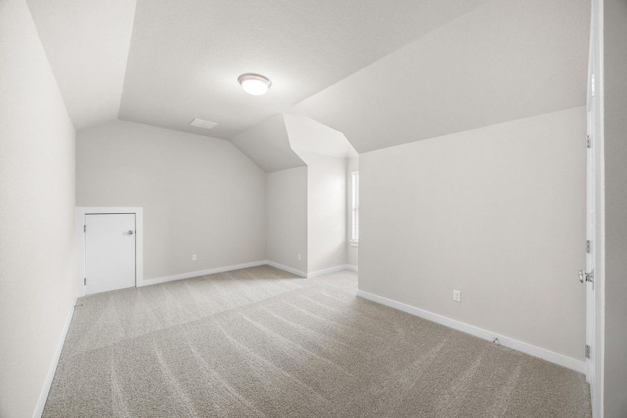 Spacious, unfurnished interior of a new home in Lakeside at Tessera, Lago Vista (Image 24). Spacious, unfurnished interior of a new home in Lakeside at Tessera, Lago Vista (Image 24).