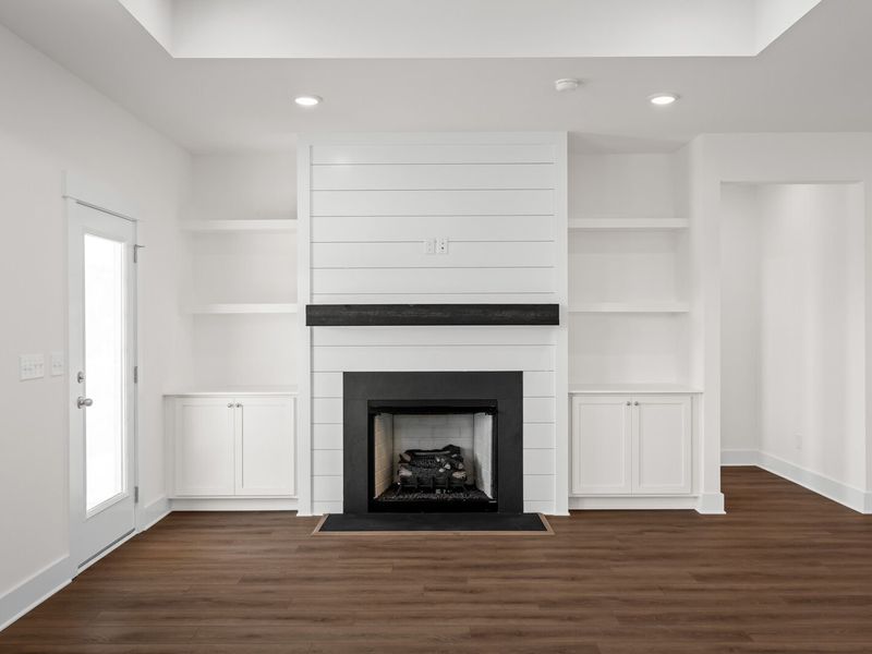 Representative unfurnished interior of a home built from the The Cottonwood E by Davidson Homes LLC in Woods Crossing, Gallatin (Image 23).