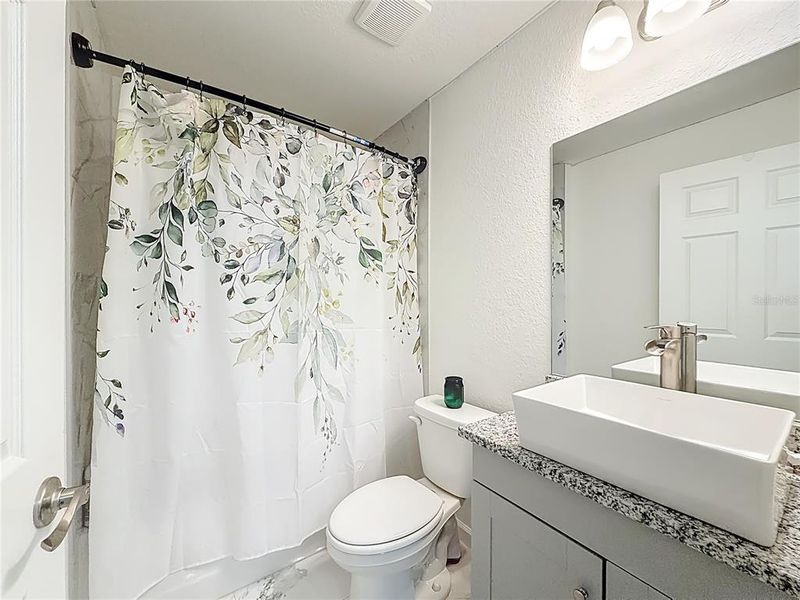 Furnished interior view inside a new home in , Ocala (Image 31).