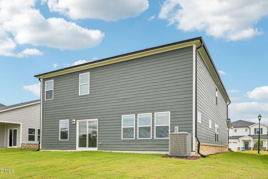 40-web-or-mls-Raleigh- Taylorsville-1216