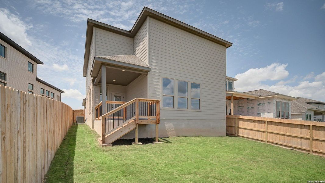 Exterior details and patio area of a home in Ladera, San Antonio (Image 21).