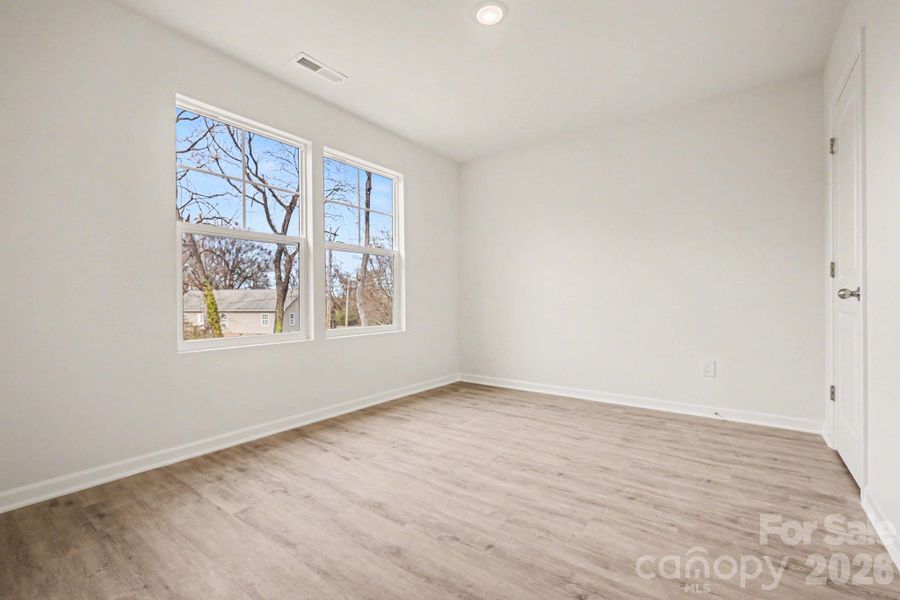 Spacious, unfurnished interior of a new home in , Statesville (Image 24).