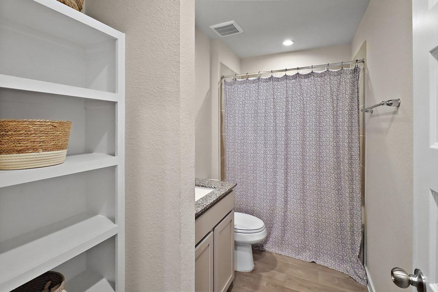 Furnished interior view inside a new home in , Anahuac (Image 10). Furnished interior view inside a new home in , Anahuac (Image 10).