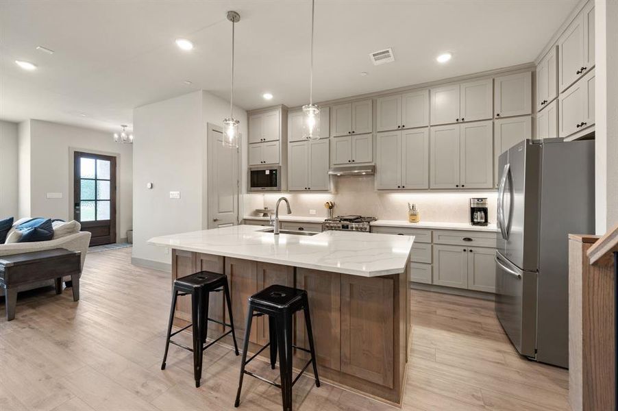 Furnished interior view inside a new home in , Farmers Branch (Image 13).