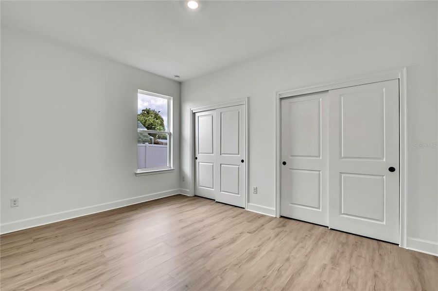 Spacious, unfurnished interior of a new home in , Spring Hill (Image 33).