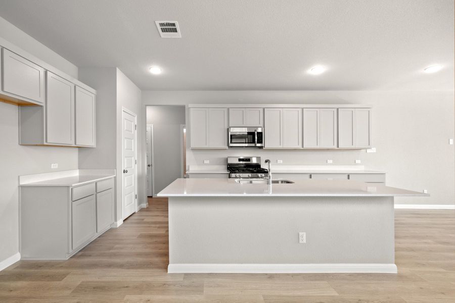 Furnished interior view inside a new home in Trinity Ranch, Elgin (Image 7).