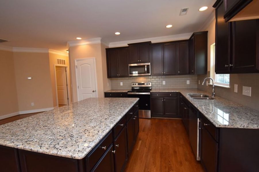 Furnished interior view inside a new home in Avondale, Greensboro (Image 9).
