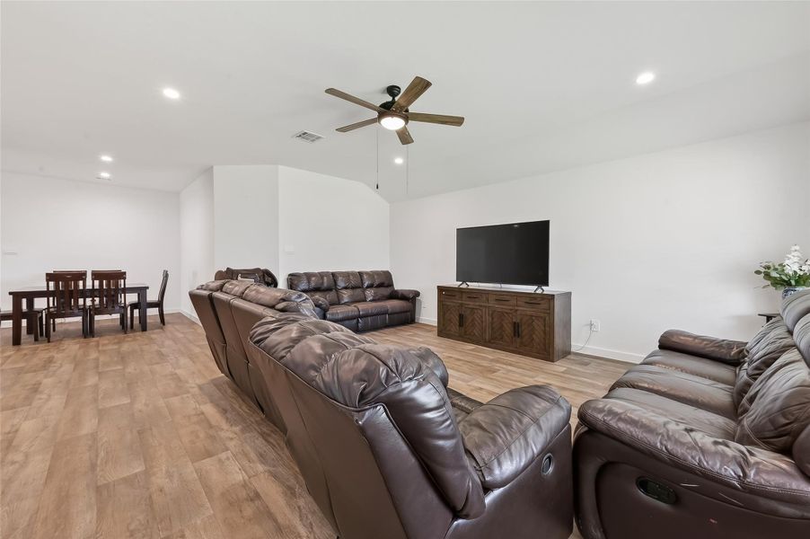 Furnished interior view inside a new home in Evergreen, Rosenberg (Image 14).
