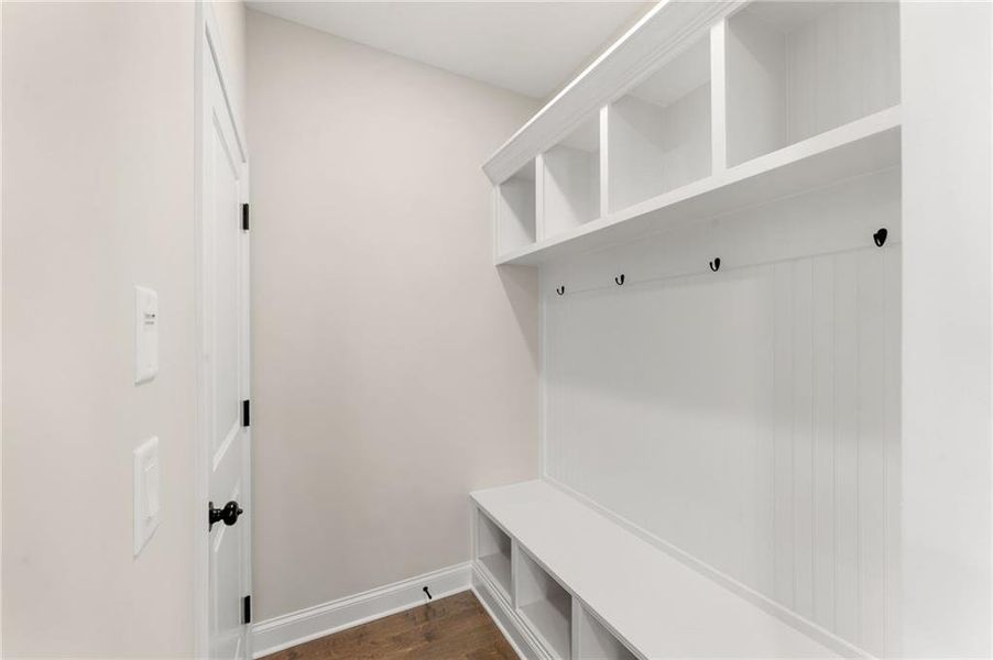 Spacious, unfurnished interior of a new home in Hickory Heights, Acworth (Image 20). Spacious, unfurnished interior of a new home in Hickory Heights, Acworth (Image 20).