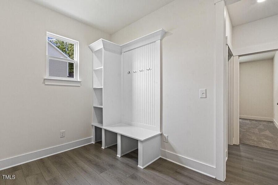 54563970634_643854135b_c