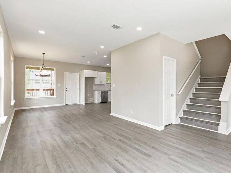 Spacious, unfurnished interior of a new home in , Rome (Image 10).