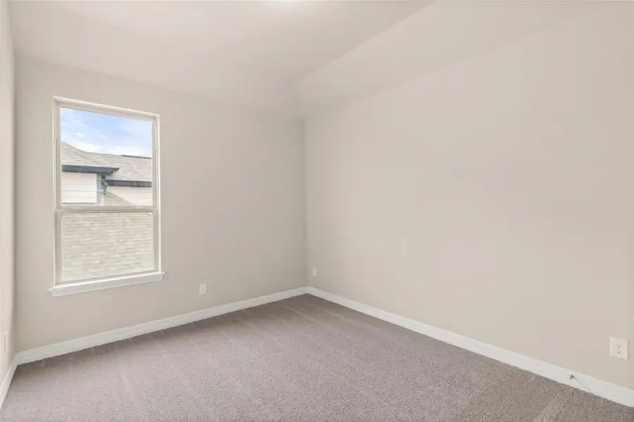 Note: Sample product photo. Actual exterior and interior selections may vary by homesite. Photo may be virtually staged